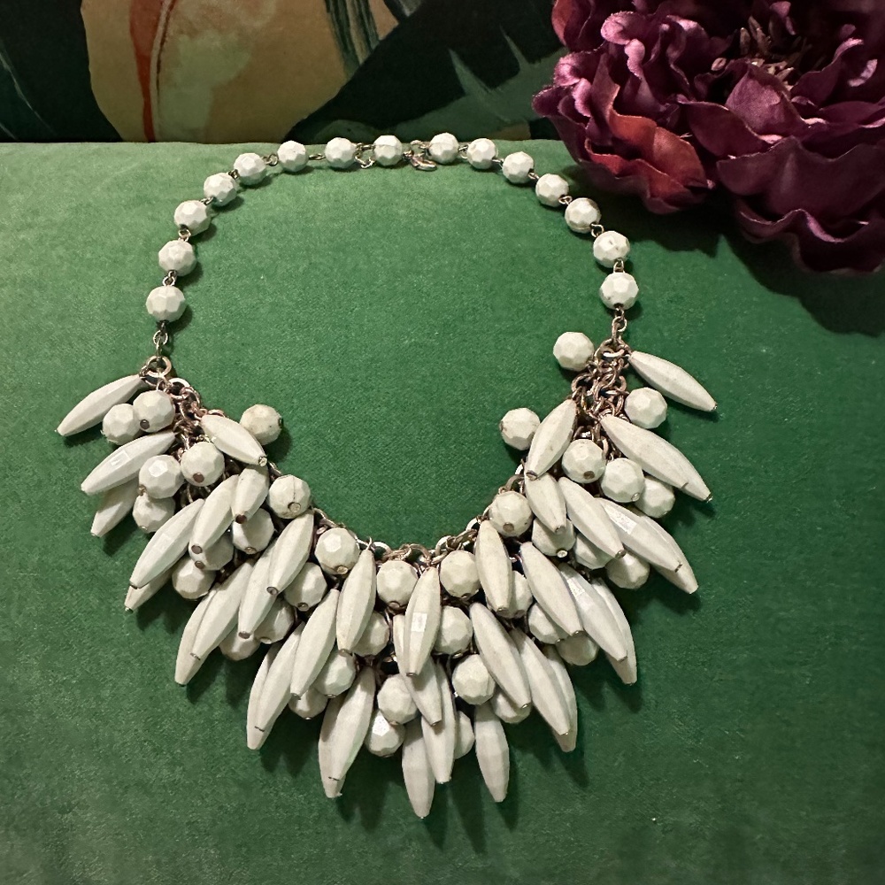 Vintage Boho Mint Green Waterfall Bib Necklace Choker